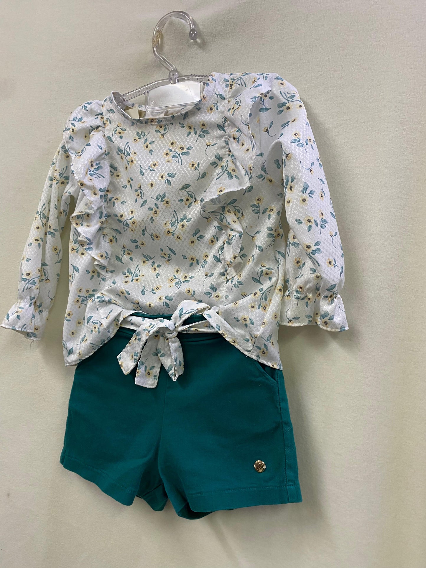 Conjunto Verde com Flores