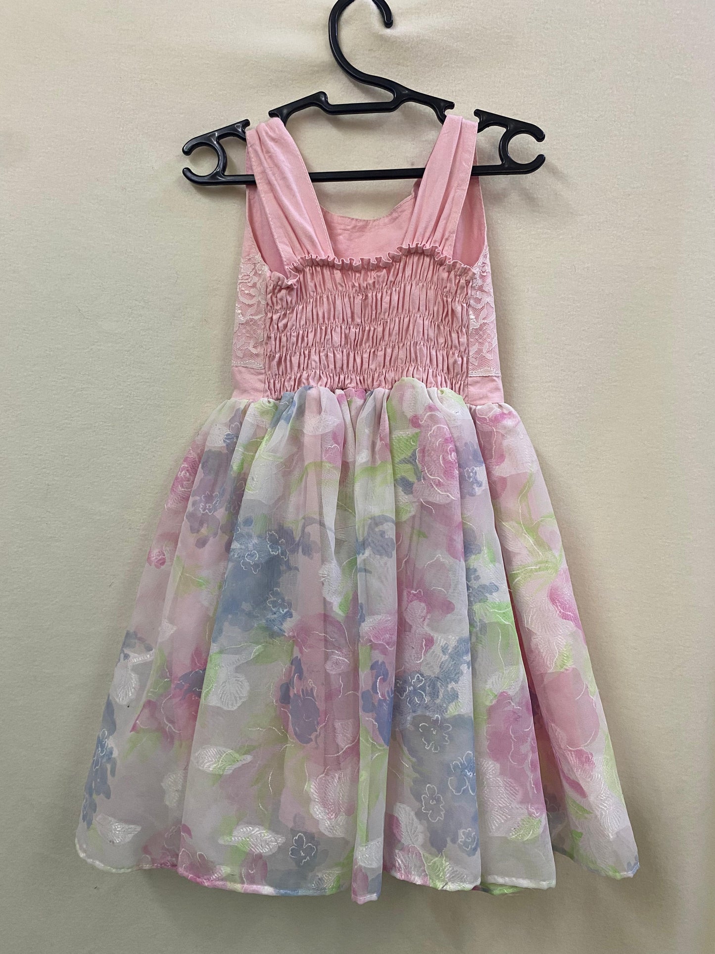Vestido Rosa com Floral